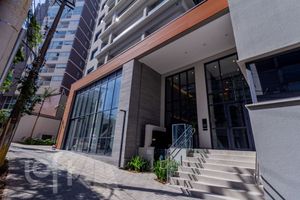 Image 35 - 894827