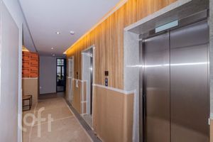Image 33 - 894827