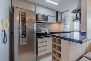 Image 8 - 894838