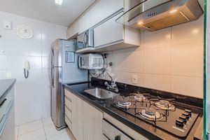 Image 9 - 894838
