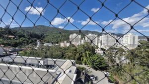 Image 9 - 894845