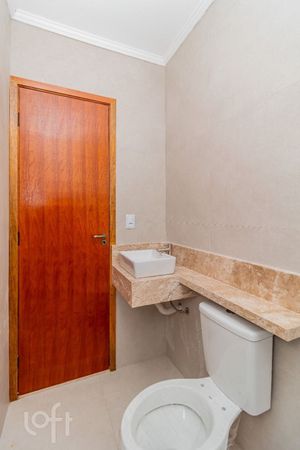 Image 19 - 894856