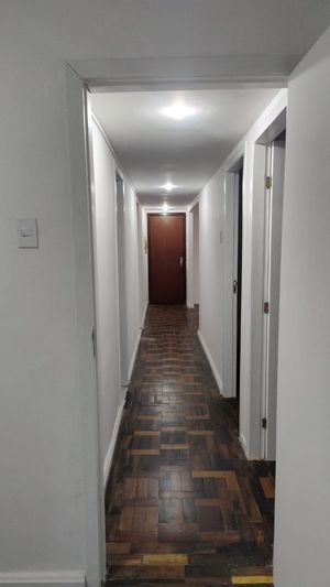 Image 3 - 894864