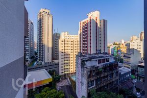 Image 14 - 894869