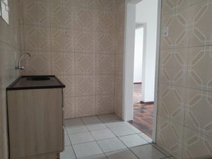 Image 18 - 894872