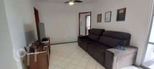 Image 7 - 894876