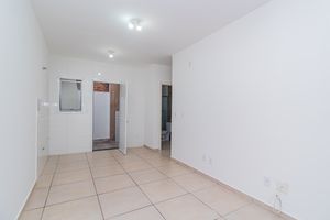 Image 3 - 894887