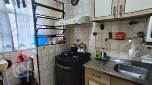 Image 6 - 894922