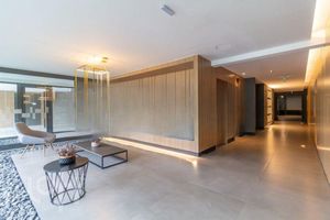 Image 15 - 894967