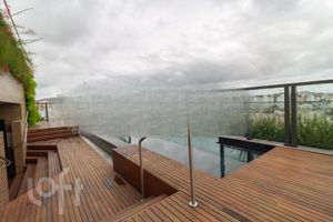 Image 25 - 894967