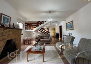 Image 6 - 894970
