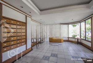 Image 19 - 894988