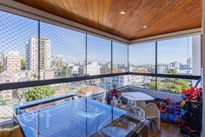Image 8 - 894988