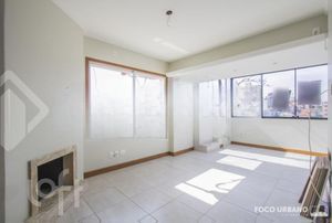Image 5 - 894988