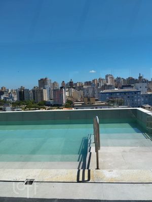Image 5 - 894989