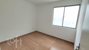 Image 9 - 894996