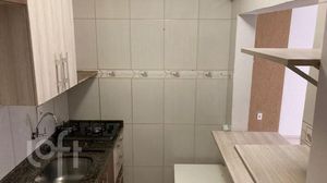 Image 8 - 894997