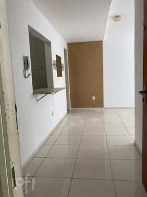 Image 33 - 894997