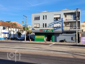 Image 12 - 894999