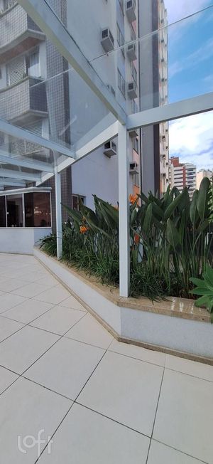 Image 58 - 895003