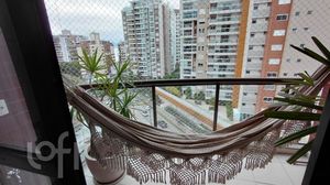 Image 4 - 895004