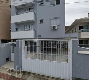Image 12 - 895008