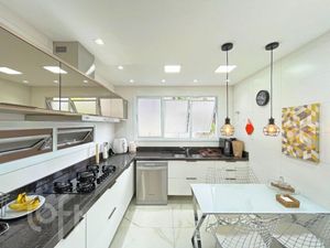 Image 18 - 895013