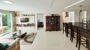 Image 21 - 895016