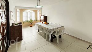 Image 3 - 895016