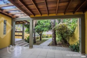 Image 4 - 895071