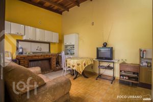 Image 37 - 895071