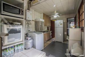 Image 22 - 895071