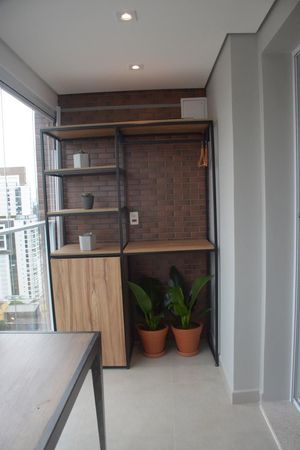 Image 6 - 895113
