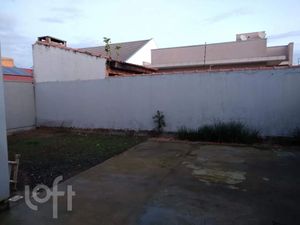 Image 8 - 895117