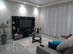 Image 10 - 895117