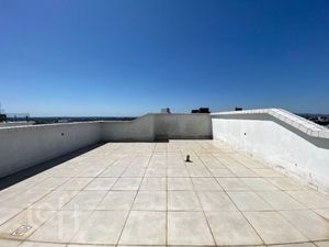 Image 18 - 895122