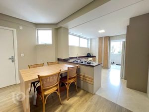 Image 10 - 895133