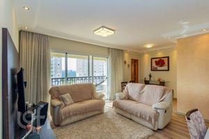 Image 4 - 895141