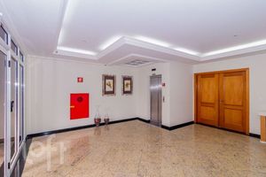 Image 39 - 895141