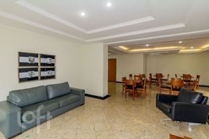 Image 43 - 895141