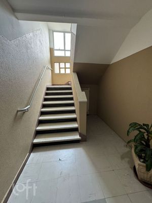 Image 29 - 895145
