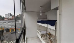 Image 4 - 895147