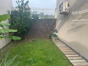 Image 1 - 895151