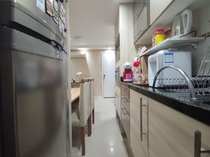Image 5 - 895154