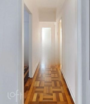 Image 6 - 895155