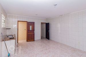 Image 28 - 895164