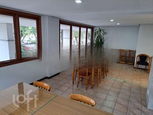 Image 28 - 895166