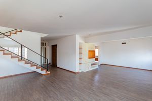 Image 9 - 895168