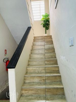 Image 14 - 895175