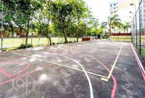 Image 17 - 895177